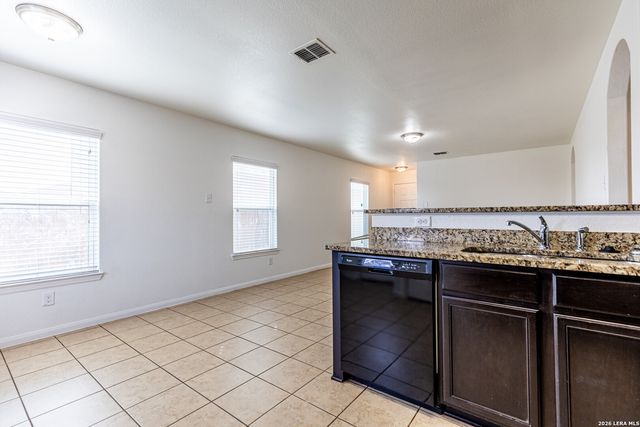 7058 Capeshaw, San Antonio, TX 78252