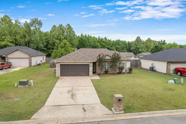 172 Peach Street, Austin, AR 72007