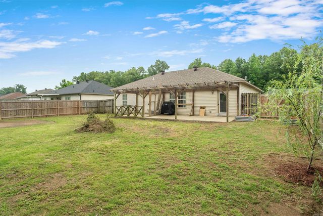 172 Peach Street, Austin, AR 72007