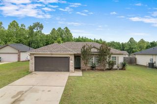 172 Peach Street, Austin, AR 72007