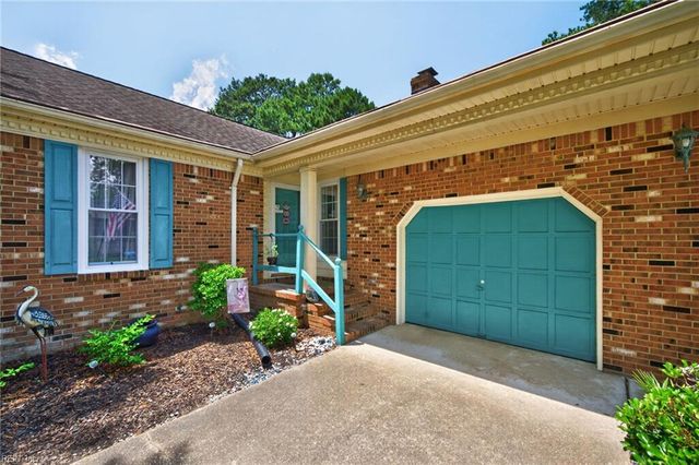 408 Woodbridge DR, Chesapeake, VA 23322