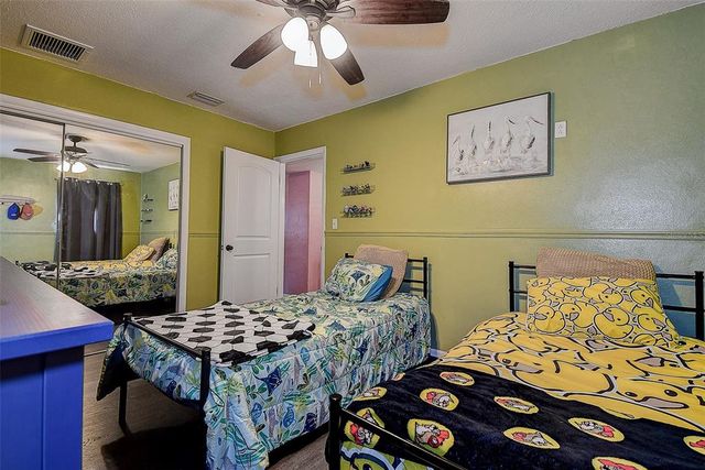 8497 137TH STREET, Seminole, FL 33776