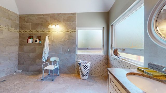 3310 Aspenbrook Ct Court, Pearland, TX 77581