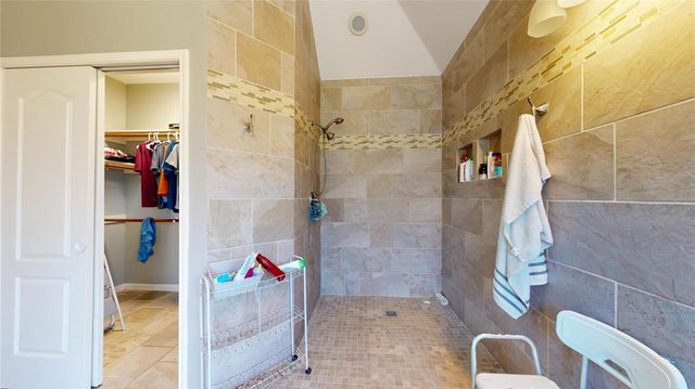 3310 Aspenbrook Ct Court, Pearland, TX 77581