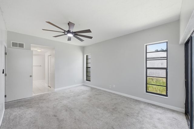 1097 NW 98th Terrace 110, Pembroke Pines, FL 33024