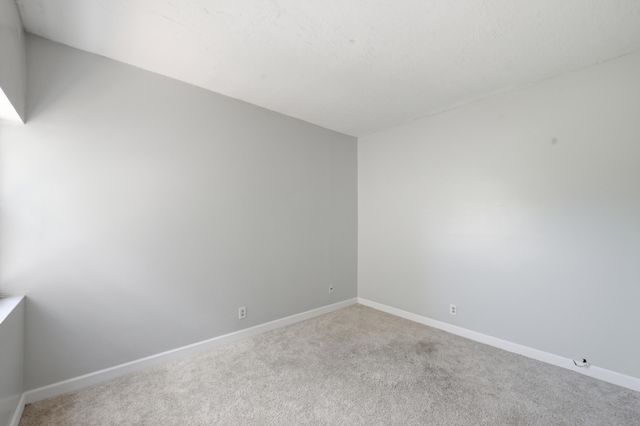 1097 NW 98th Terrace 110, Pembroke Pines, FL 33024