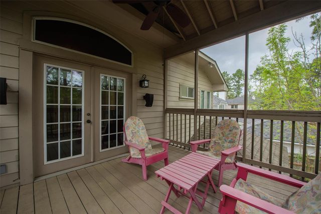 110 S Longsford Circle, The Woodlands, TX 77382