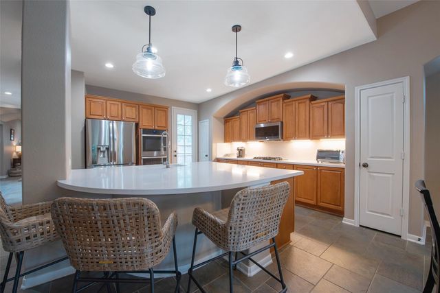 110 S Longsford Circle, The Woodlands, TX 77382