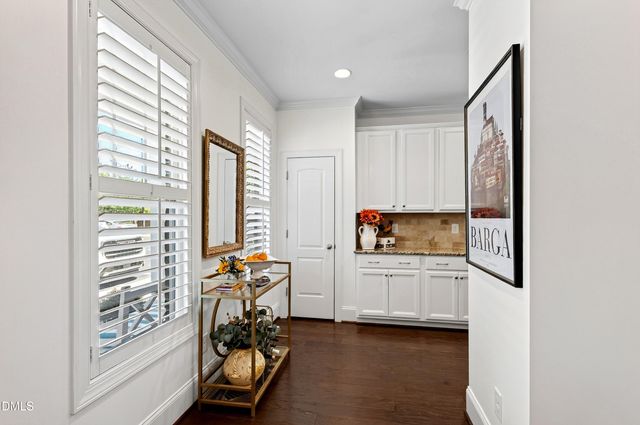 528 Ledbetter Court, Raleigh, NC 27608
