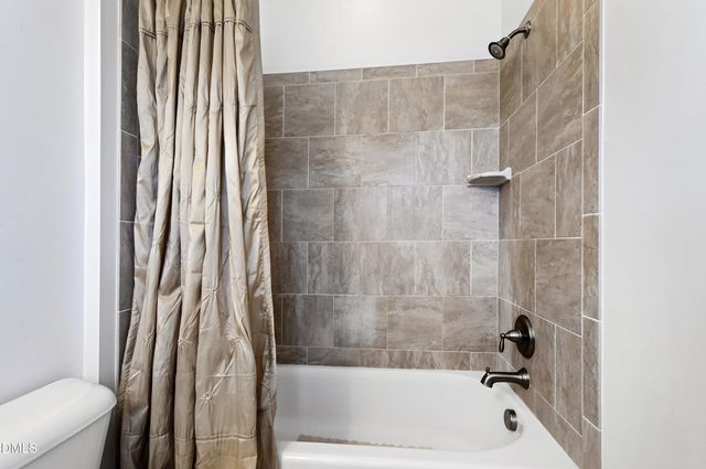 528 Ledbetter Court, Raleigh, NC 27608