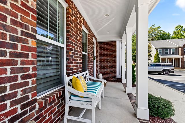 528 Ledbetter Court, Raleigh, NC 27608