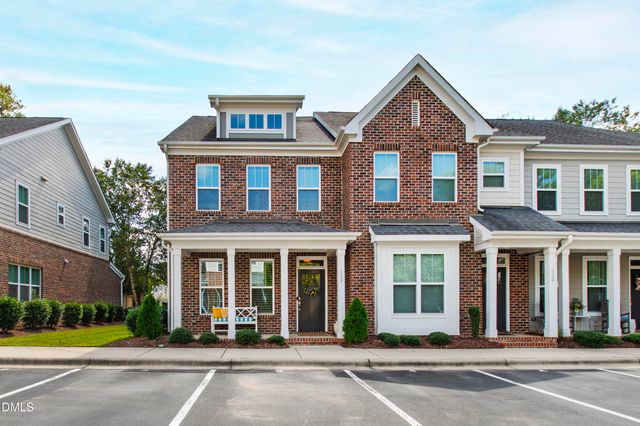 528 Ledbetter Court, Raleigh, NC 27608