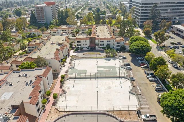 600 W 3rd Street B205, Santa Ana, CA 92701
