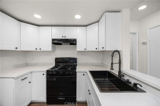 600 W 3rd Street B205, Santa Ana, CA 92701