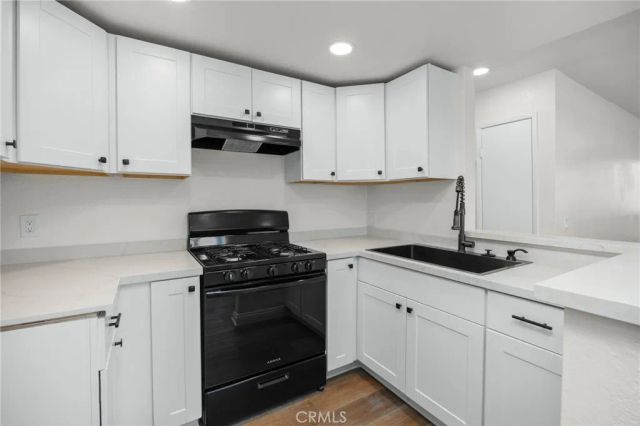 600 W 3rd Street B205, Santa Ana, CA 92701