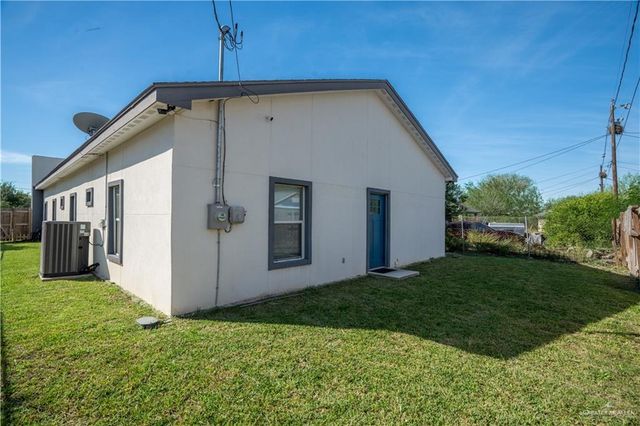 502 W La Quinta Drive, Pharr, TX 78577