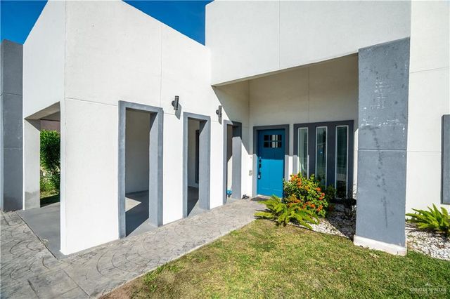 502 W La Quinta Drive, Pharr, TX 78577