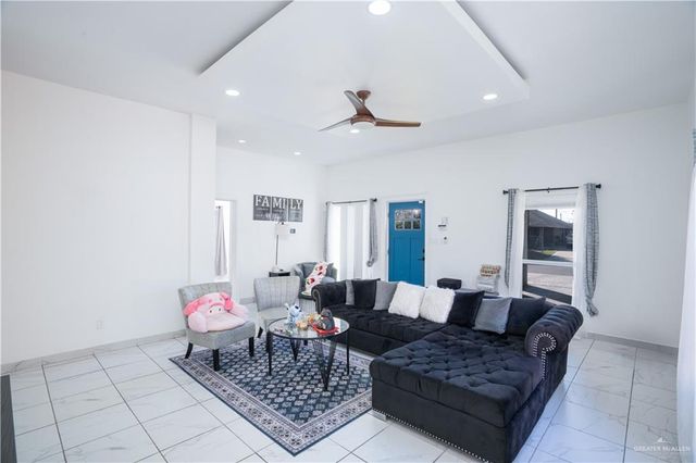 502 W La Quinta Drive, Pharr, TX 78577