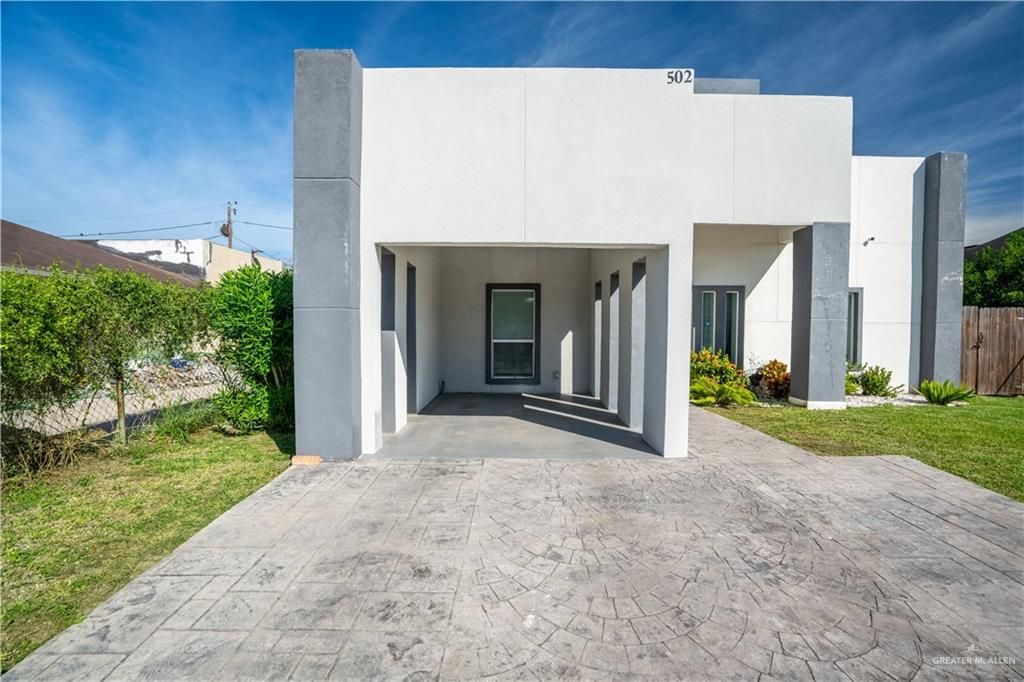 502 W La Quinta Drive, Pharr, TX 78577