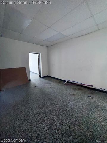 17190 Lahser Road, Detroit, MI 48219
