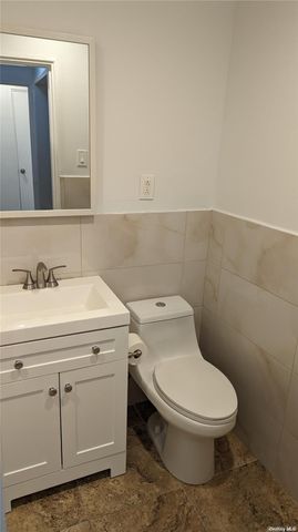 1 East Broadway 4B, Long Beach, NY 11561
