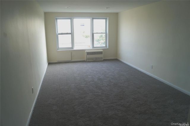 1 East Broadway 4B, Long Beach, NY 11561