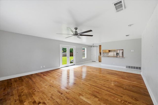 7220 Windhaven Road, North Richland Hills, TX 76182