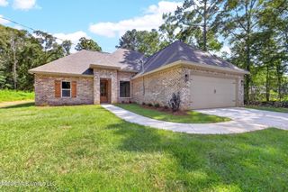 43 Apple Cove, Petal, MS 39465