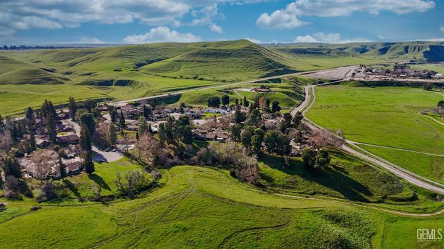 13120 Game Set Way, Bakersfield, CA 93306