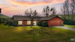 13120 Game Set Way, Bakersfield, CA 93306