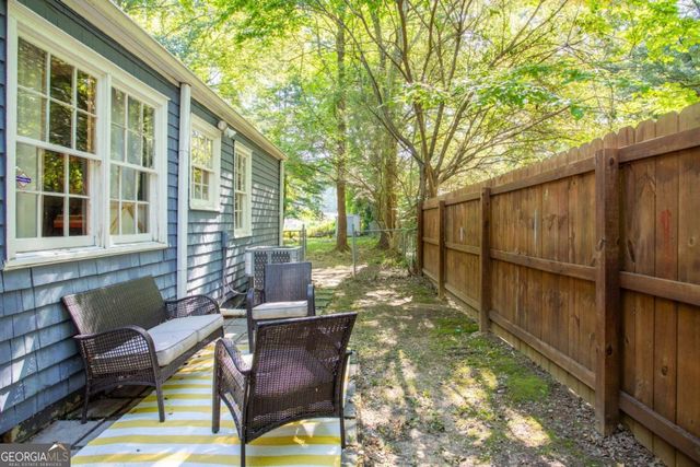 2816 Defoors Ferry Road NW, Atlanta, GA 30318