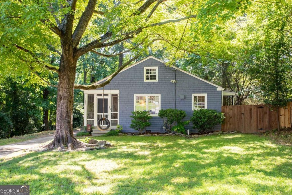 2816 Defoors Ferry Road NW, Atlanta, GA 30318