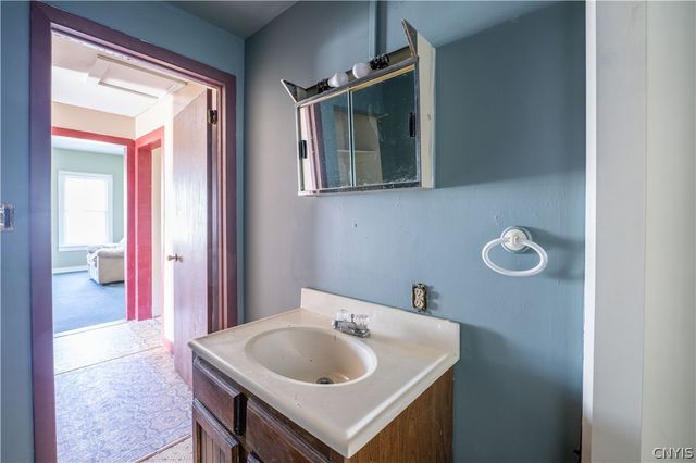 43 West State Street, Manheim, NY 13329