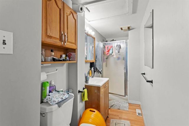 379 Manchester Street, Manchester, NH 03103