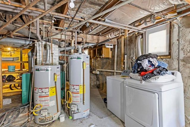 379 Manchester Street, Manchester, NH 03103