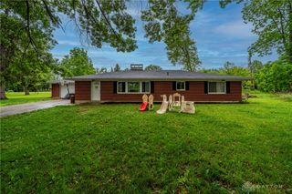 35 Vinewood Court, Clayton, OH 45315