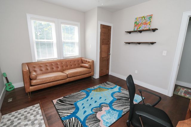 958 S Ohio Avenue, Columbus, OH 43206