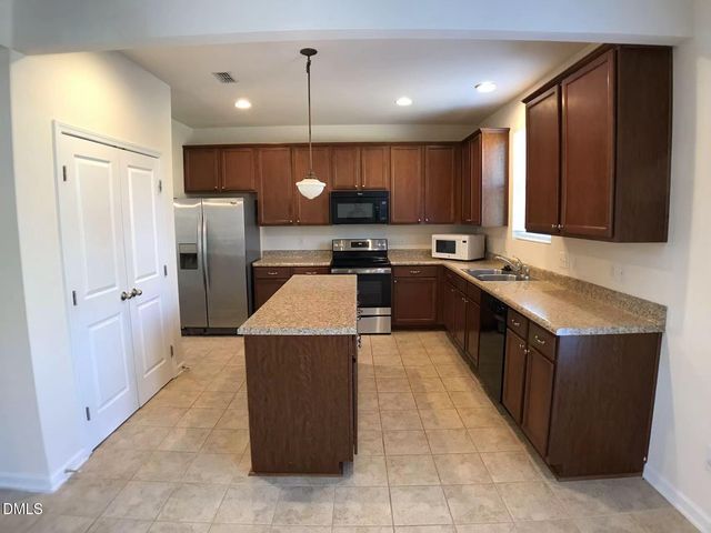 115 Glenview Lane, Durham, NC 27703