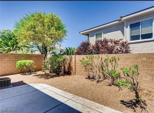 227 Charming Court, Henderson, NV 89052