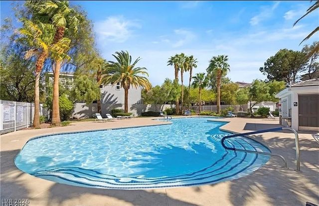 227 Charming Court, Henderson, NV 89052