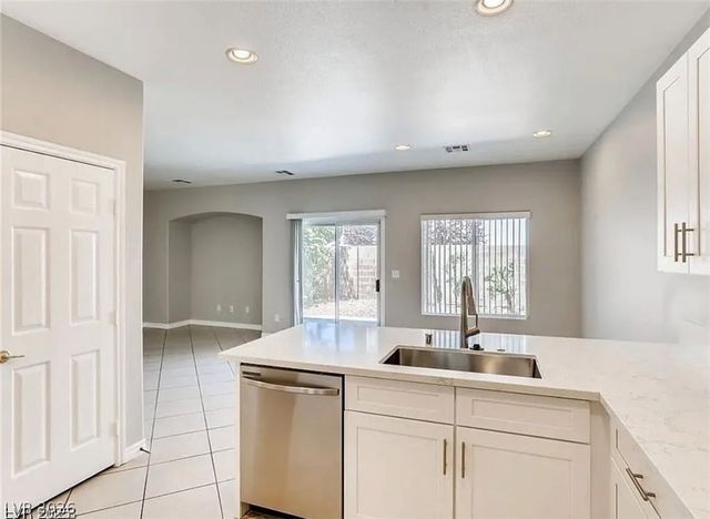 227 Charming Court, Henderson, NV 89052