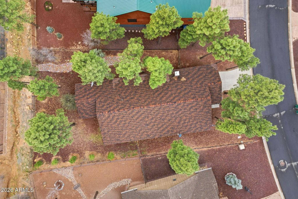 Image 30 of property listing at 640 S MOUNTAIN PINES Avenue, Show Low, AZ 85901
