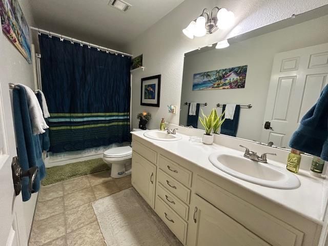 445 Quill Lane, Clovis, CA 93612