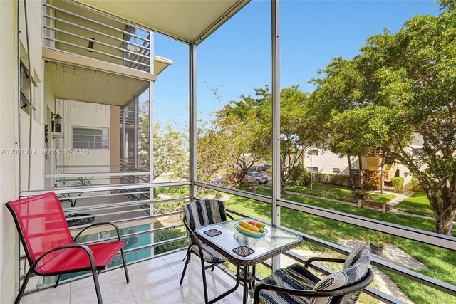 16801 NE 13th Ave 206, Miami, FL 33162