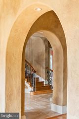 38793 CHELTEN LN, Middleburg, VA 20117