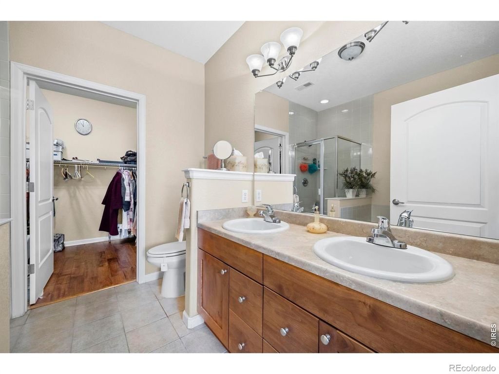 Image 12 of property listing at 8615 Gold Peak Place #F, Highlands Ranch, CO 80130