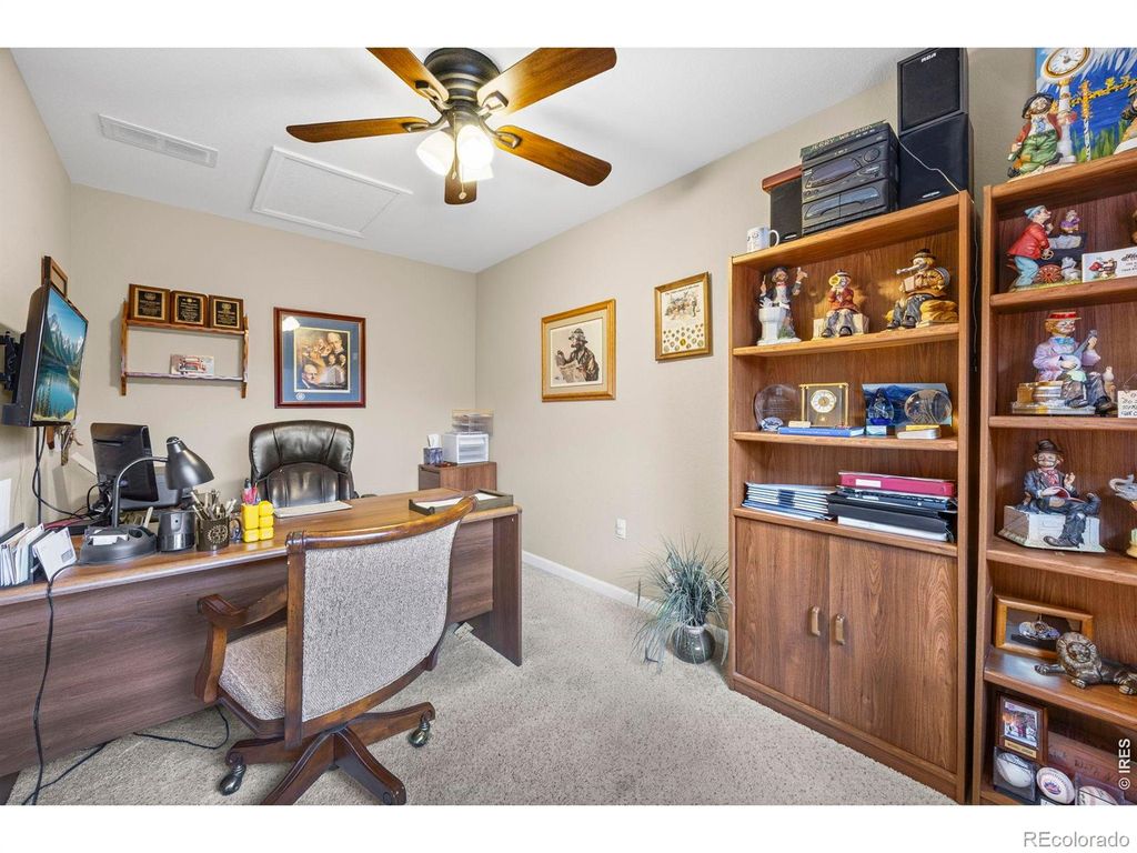 Image 18 of property listing at 8615 Gold Peak Place #F, Highlands Ranch, CO 80130