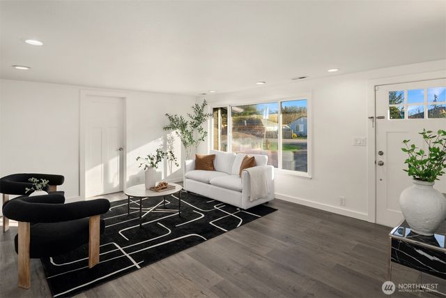 709 93rd Street SW, Everett, WA 98204