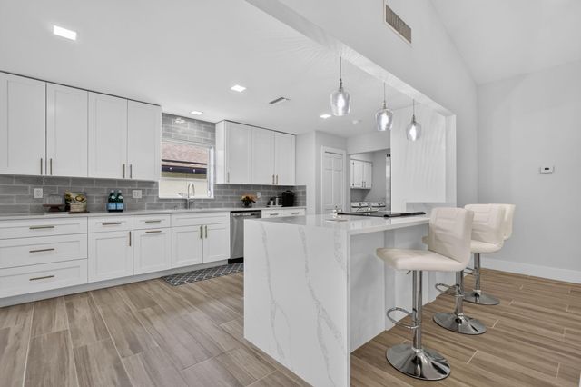 10723 GREENTRAIL Drive S, Boynton Beach, FL 33436