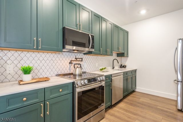 21 Lincoln Park 101, Newark City, NJ 07102